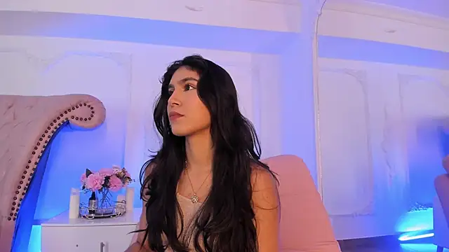 LucianaBlanco  online show from April 2026 03:06:01 PM