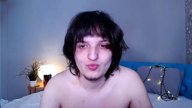 delalex online show from April 2026 09:27:01 PM