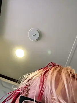 simplyobsessedwher online show from April 2026 06:09:01 PM