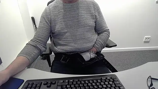 Buggemann online show from April 2026 02:50:02 AM