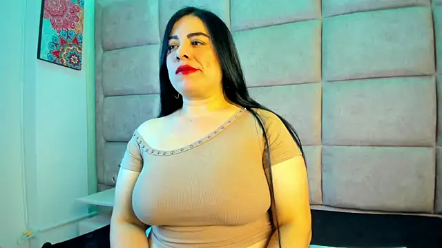 Emilyy Moon  online show from May 2026 02:50:01 AM