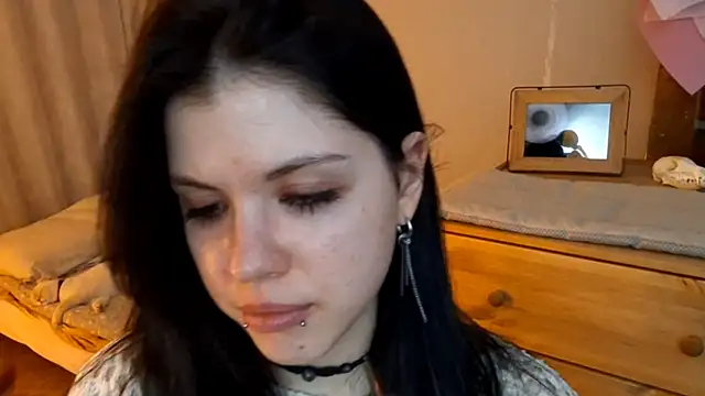 MiaTemptress online show from April 2026 02:25:01 PM