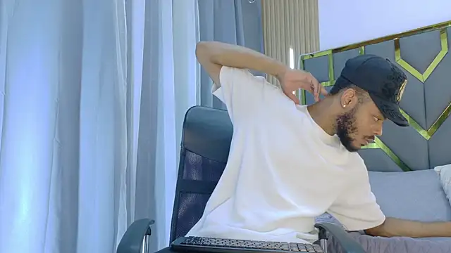 Oliver bigblack cock online show from March 2026 08:14:01 PM