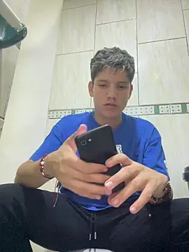 Snapshot of Theus26_ chatting on March 2026 02:28:02 AM Theus26 online show from March 2026 02:28:02 AM