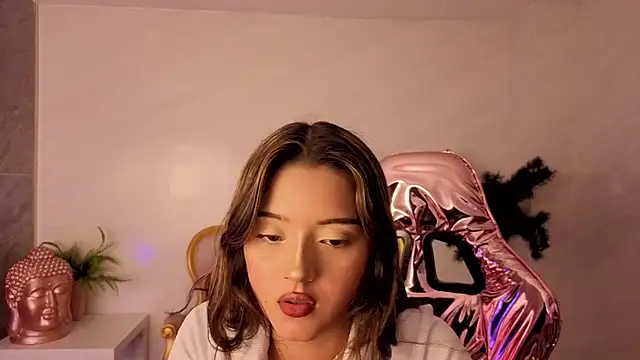 veronicaa s online show from June 2026 08:41:01 PM
