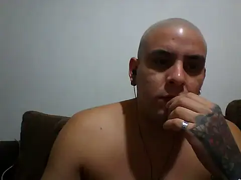Matiasadventurexxx online show from March 2026 11:31:02 PM