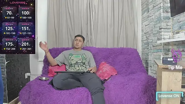 NoahAndBunny online show from June 2026 11:03:01 AM