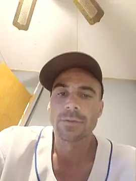 Snapshot of PhillipErotica chatting on March 2026 01:06:02 AM PhillipErotica online show from March 2026 01:06:02 AM