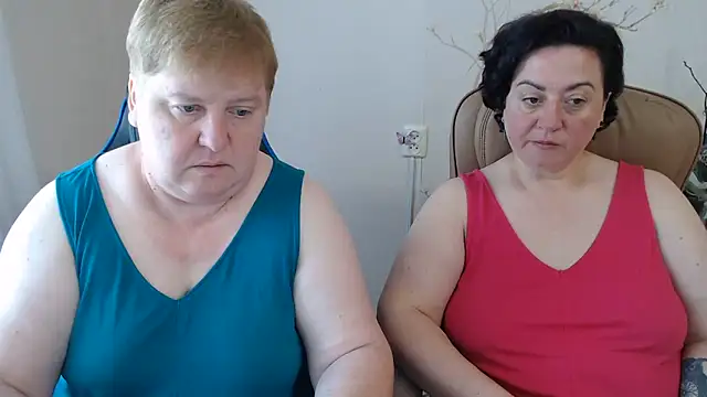 Snapshot of Lindy-Jeanie chatting on June 2026 08:25:02 AM Lindy-Jeanie online show from June 2026 08:25:02 AM