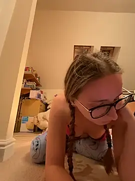 SophMaeexo online show from March 2026 11:41:01 PM