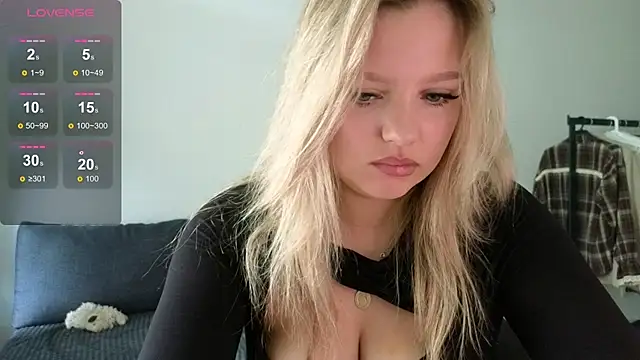 bettyloveu online show from June 2026 07:13:02 AM