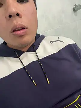 DanielZz69 online show from March 2026 10:57:01 PM