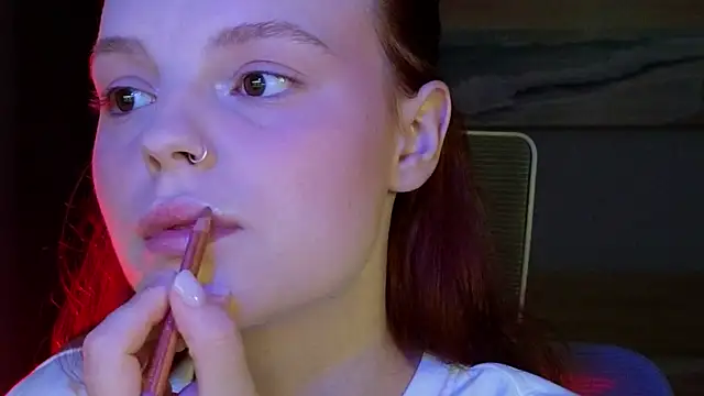 mollybossy online show from April 2026 12:23:01 AM