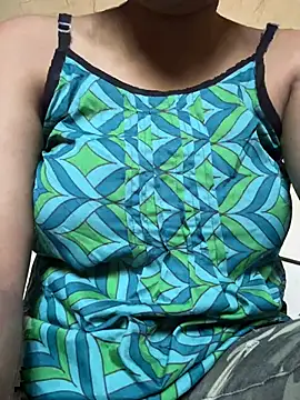 Snapshot of Snowygirl11 chatting on March 2026 05:24:01 AM Snowygirl11 online show from March 2026 05:24:01 AM