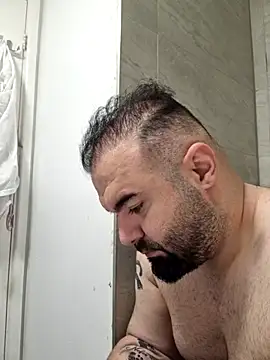 Snapshot of bigmillz32 chatting on March 2026 12:38:01 AM bigmillz32 online show from March 2026 12:38:01 AM