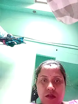 Snapshot of SanjanaBiswas323 chatting on March 2026 07:01:01 AM SanjanaBiswas323 online show from March 2026 07:01:01 AM