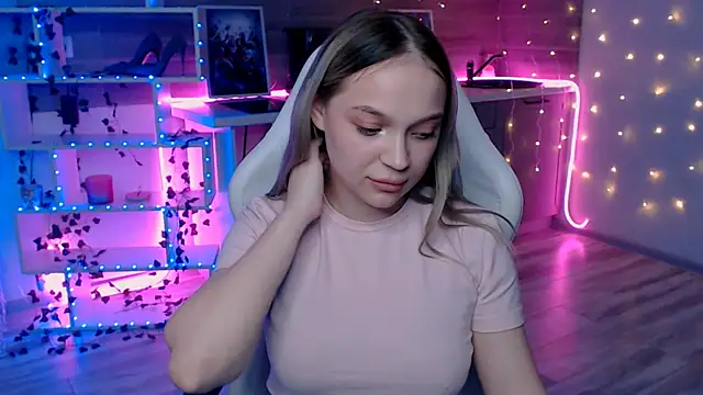 Snapshot of kateroset chatting on March 2026 03:29:01 PM kateroset online show from March 2026 03:29:01 PM