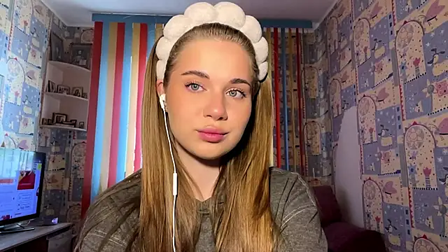 Miss Blessnyth online show from April 2026 06:05:02 AM