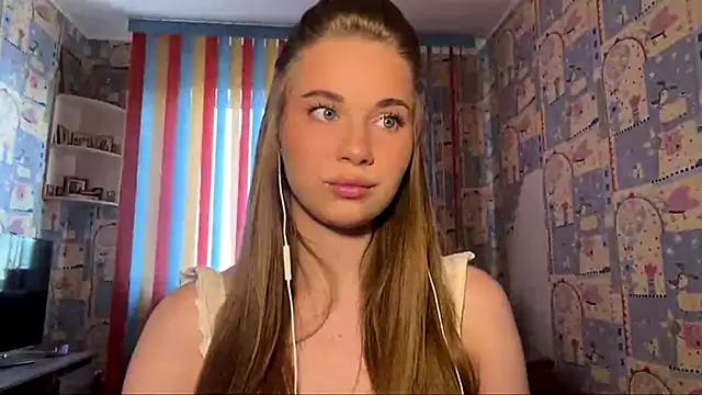 Miss Blessnyth online show from April 2026 06:07:02 AM