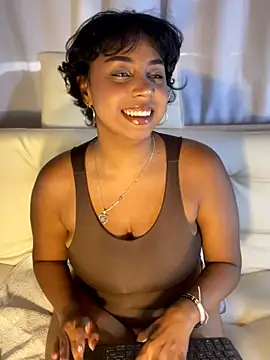Snapshot of SamaraDesire chatting on July 2026 08:13:02 PM SamaraDesire online show from July 2026 08:13:02 PM