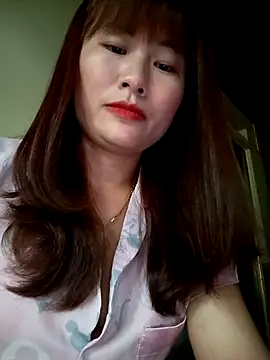 Lucxy-ki6 online show from April 2026 11:33:02 PM