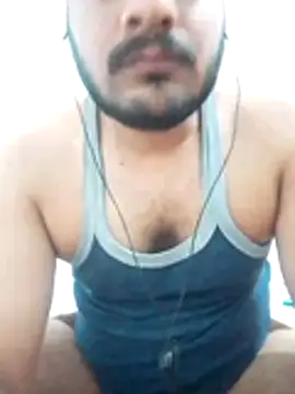 Snapshot of Decentlover67 chatting on April 2026 03:01:02 PM Decentlover67 online show from April 2026 03:01:02 PM