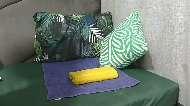Melitaxx online show from June 2026 04:16:02 AM
