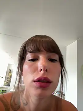 xsugarbabe online show from July 2026 02:42:02 PM