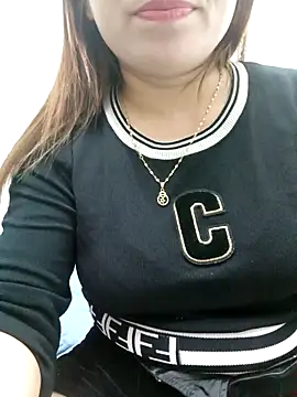 Snapshot of Sury_sexyy chatting on March 2026 02:00:01 PM Sury sexyy online show from March 2026 02:00:01 PM