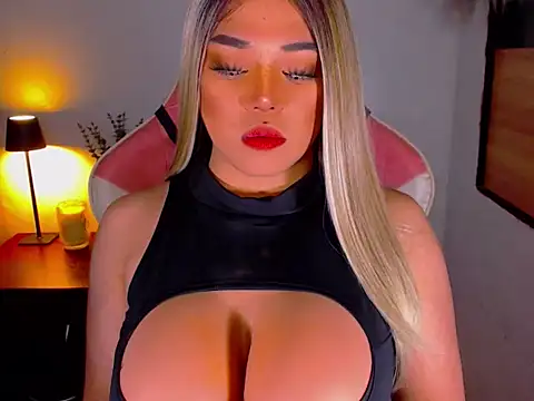 Snapshot of Zandralopez chatting on March 2026 02:34:02 AM Zandralopez online show from March 2026 02:34:02 AM