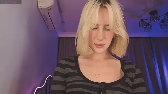 pretty smile cutie online show from May 2026 04:17:01 AM