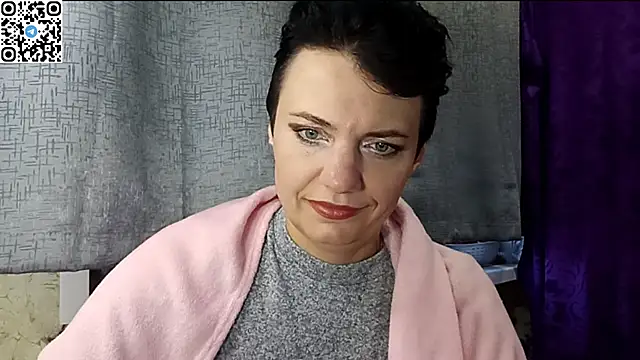 HotMamaQueen234 online show from April 2026 04:21:02 PM