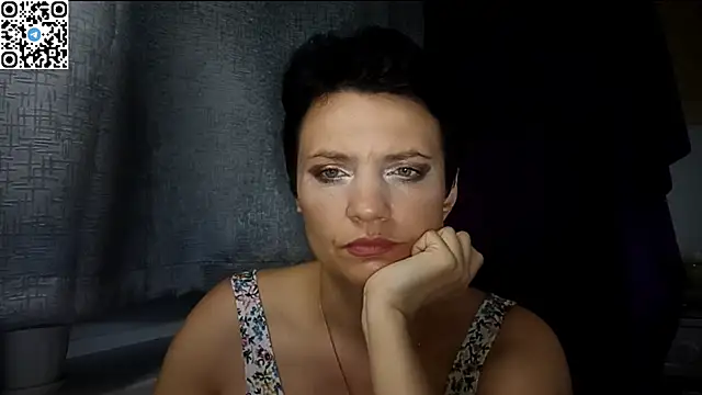 HotMamaQueen234 online show from June 2026 08:07:02 PM