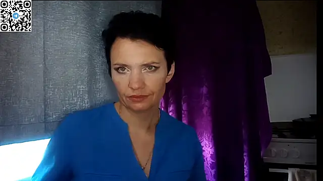 HotMamaQueen234 online show from June 2026 12:08:01 PM