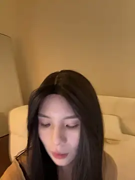 Xiaozuzongo1 online show from April 2026 01:57:02 PM