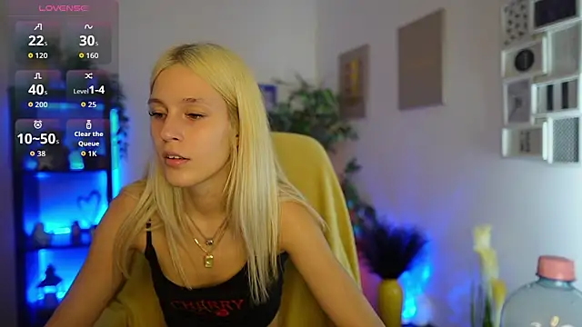 Luna Grace18 online show from June 2026 01:26:02 PM