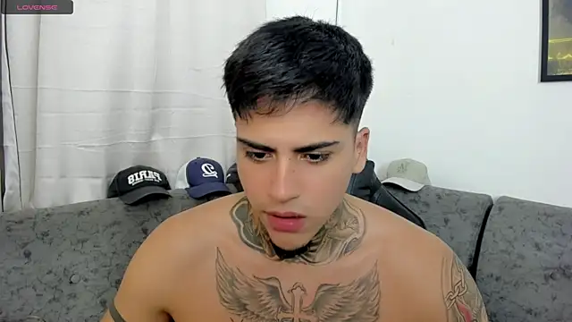 sweetlatinoboy online show from July 2026 09:54:02 PM
