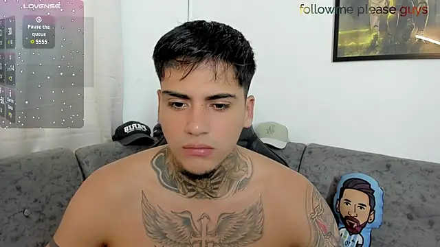 sweetlatinoboy online show from July 2026 10:16:01 PM
