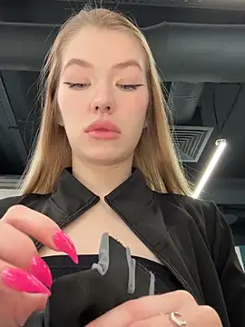 Lady Mia69 online show from March 2026 04:34:01 PM