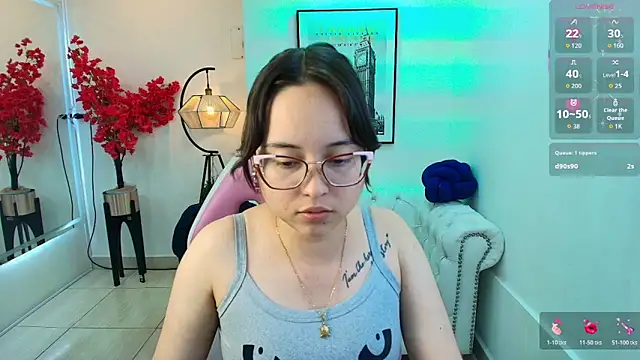 Shady bug online show from May 2026 01:56:01 AM