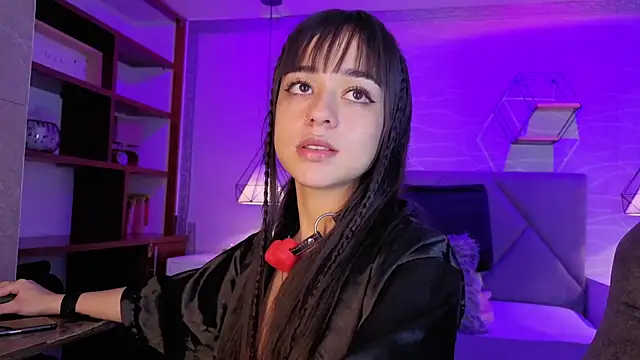 tifanywollf online show from March 2026 05:24:02 AM