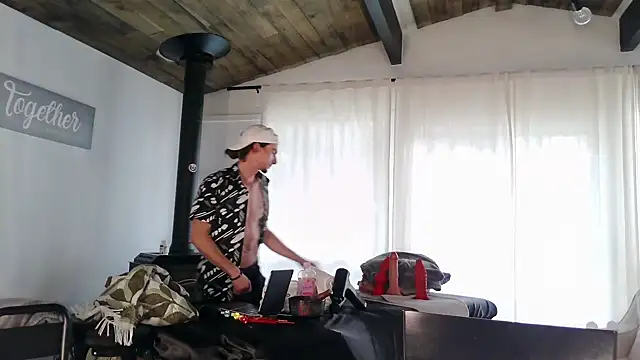 DylanBrook online show from April 2026 10:35:02 PM