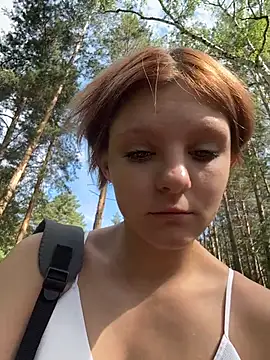 NinaParri online show from July 2026 03:45:01 AM