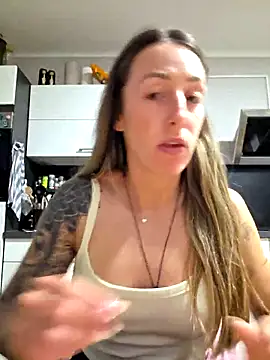 NicoleKaiser online show from April 2026 06:31:01 PM
