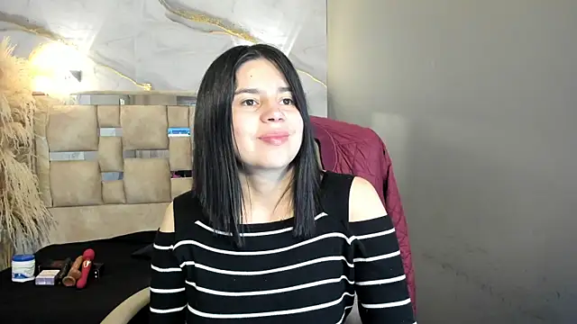 Cata black online show from May 2026 12:35:02 PM