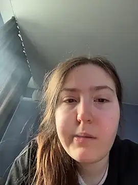 charmingggirl online show from April 2026 06:58:01 AM