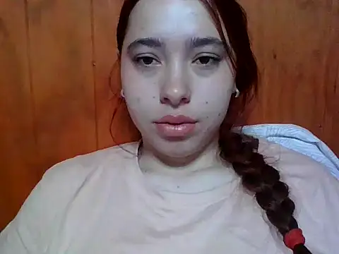 Annisof000 online show from March 2026 10:08:02 AM