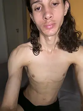 FelipeLipe18 online show from March 2026 01:53:01 AM