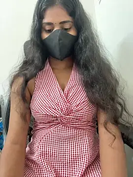 sexy-riyaa43 online show from April 2026 03:36:01 PM