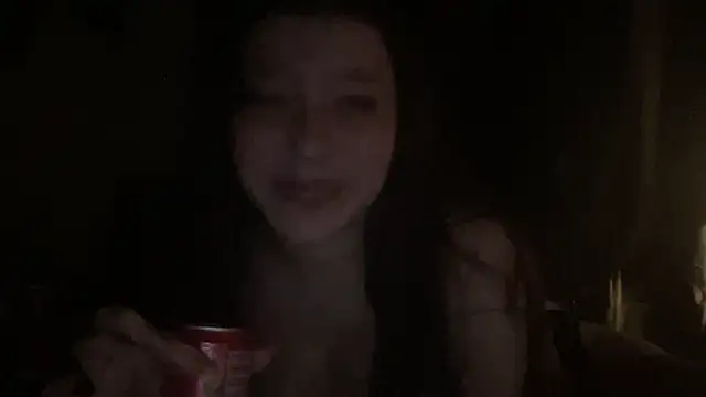 danneillove online show from April 2026 03:22:02 AM